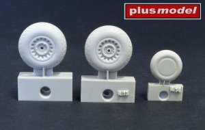 画像1: PlusModel[AL4025]1/48 B-26 wheels early diamond pat. (1)