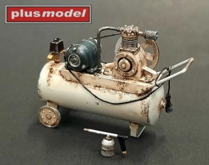 画像1: PlusModel[DP3025]1/35 第二次世界大戦時のドイツ製コンプレッサー (1)