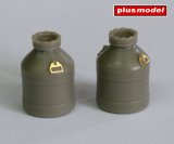 PlusModel[EL068]1/35 Plastic barrels