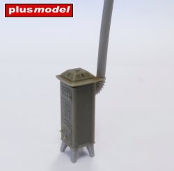 画像1: PlusModel[EL071]1/35 Square stove