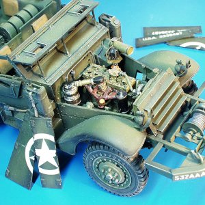 画像1: PlusModel[PM151]1/35WWII米 ハーフトラックエンジンセット (1)