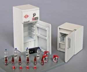 画像1: PlusModel[PM222]1/35冷蔵庫(2台)ボトル付き (1)
