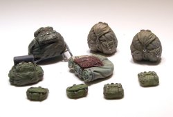 画像1: PlusModel[PM424]1/35WWII独 背嚢セット(9個)