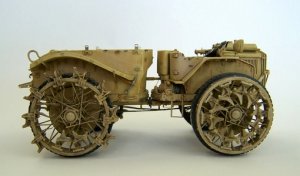 画像1: PlusModel[PM449]1/35WWII伊 パヴェージ P4-100 30A 砲兵牽引車(フルキット) (1)