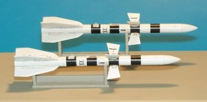画像1: PlusModel[AL4001]1/48露 空対空ミサイルUZR-27訓練弾(2発) (1)