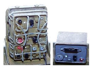 画像1: PlusModel[EL022]1/35WWII米 無線機セット (1)