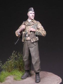 画像2: Rado Miniatures[RDM35001] 1/35 WWII独 武装親衛隊第12装甲擲弾兵連隊 下士官 1944夏