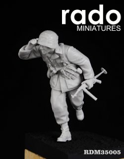 画像4: Rado Miniatures[RDM35005] 1/35 WWII独 第5SS装甲師団ヴィーキング 伍長 ポーランド1944