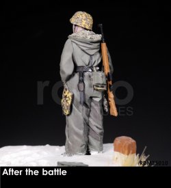 画像4: Rado Miniatures[RDM35010]1/35 SS擲弾兵 w/G43 冬季 1944/45