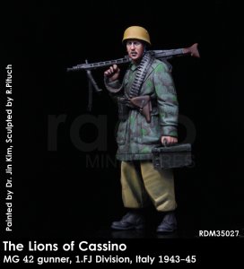 画像1: Rado Miniatures[RDM35027]1/35 WWII 独 カッシーノのライオン(2) 1'FJ(第1降下猟兵師団)MG42ガンナー イタリア 1943-45 (1)