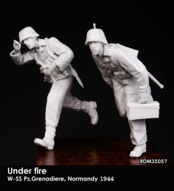 画像6: Rado Miniatures[RDM35057]1/35 WWII ドイツ 「砲火の中の突撃」武装親衛隊装甲擲弾兵セット 第12SS装甲師団ヒトラーユーゲント ノルマンディー1944(2体入)
