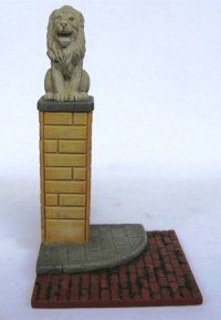Reality in Scale[RIS35166]ライオンの彫刻付の柱