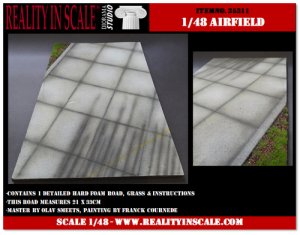 画像1: Reality in Scale[RIS35311]1/48スケール 舗装滑走路 道路脇の雑草地付 (1)
