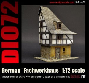 画像1: Reality in Scale[DIO72006]１/72　ドイツの木骨造の家屋 (1)