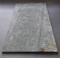 画像3: Reality in Scale[RIS35305]1/35 ポリウレタンシート歩道付き敷石畳道路