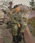 RoyalModel[RM156]1/35 独 砲塔に座る武装SS戦車兵