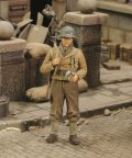 RoyalModel[RM164]1/35 米 水筒を持ち立つ米・ライフル兵