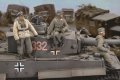 RoyalModel[RM171]1/35 独 東部戦線のティガーI戦車兵と同乗歩兵 3体