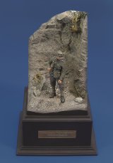 RoyalModel[RM182]1/35 独 ロープで牽引降下する山岳猟兵(断崖ベース付)