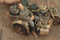RoyalModel[RM294]1/35 独 サイドカーで眠るSS擲弾兵