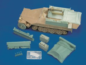 画像1: RoyalModel[RM374]1/35 独 Sd.kfz.251/7D型 装甲工兵車改造 パーツ2 タミヤ用 (1)