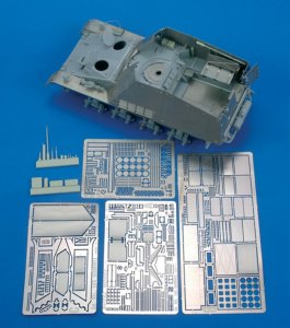 画像1: RoyalModel[RM411]1/35 独 フンメル15cm自走砲 パート1ディテールセット ドラゴン用 (1)