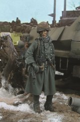 RoyalModel[RM483]1/35 独 WWII コートを着たSS機関銃兵