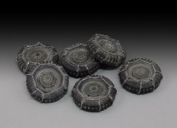 画像1: RoyalModel[RM677]1/35 米 M8/M20用チェーンタイヤセット