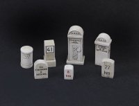 RoyalModel[RM750]1/35 石の道標