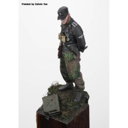 画像4: RoyalModel[RM1012]1/16 WWII ドイツ戦車搭乗員 後ろで手を組む戦車兵