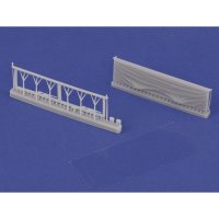 RoyalModel[RM1097]1/35 WWII 8.8cm対空自走砲 フォマーグ9t用フロントガラス(ダスヴェルク用)