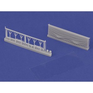 画像1: RoyalModel[RM1097]1/35 WWII 8.8cm対空自走砲 フォマーグ9t用フロントガラス(ダスヴェルク用) (1)
