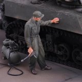 RoyalModel[RM1110]1/72 WWII アメリカ陸軍整備兵