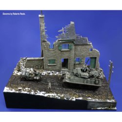 画像2: RoyalModel[RM654]1/35 WWII 汎用 ジオラマアクセサリー 廃虚の家「アルデンヌ」