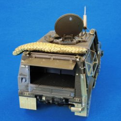 画像2: RoyalModel[RM807]1/35 現用 イタリア陸軍イヴィコLMV用ディテールアップセット(イタレリ用)