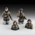 RoyalModel[RM830]1/48 WWII  リバーシブル迷彩の防寒着を着たドイツ戦車搭乗員セット4体入り