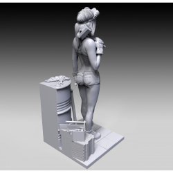 画像4: RoyalModel[RM858]1/24 ガレージガール(75mm)