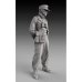 画像2: RoyalModel[RM895]1/72 WWII ドイツ戦車搭乗員 後ろで手を組む戦車兵 (2)