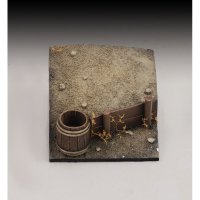 RoyalModel[RM920]1/35 ジオラマ素材 木樽と木板の壁が付いた塹壕のビネットベース