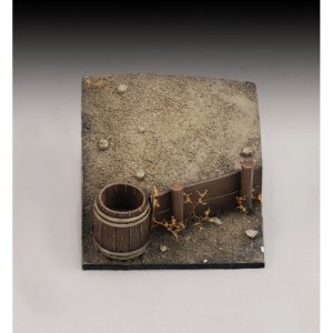 画像1: RoyalModel[RM920]1/35 ジオラマ素材 木樽と木板の壁が付いた塹壕のビネットベース (1)