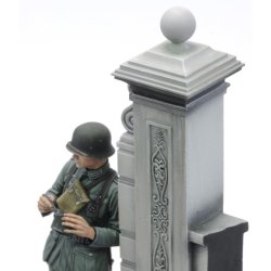 画像4: RoyalModel[RM958]1/24(75mm) WWII ドイツ 食事をとる兵士