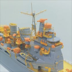 画像4: シップヤードワークス[VICSHIS350012]1/350 日本海軍 重巡洋艦 高雄1942(アオシマ00054用)