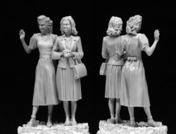 画像5: スターリングラード[ST3009]1/35 WWII仏 解放を喜ぶ婦人 パリ解放1944年 2体セット