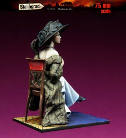 画像4: スターリングラード[ST001]75mm(1/24)オルロワ公爵夫人の肖像 ベース付
