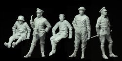 画像2: スターリングラード[ST1110]1/35WWIドイツ戦車兵 5体入ビッグセット