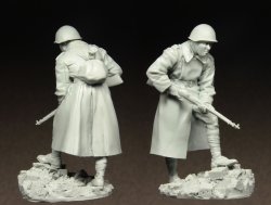 画像3: スターリングラード[ST3049]1/35ロシア兵ベルリン1945(9)索敵中の赤軍兵士