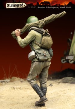 画像2: スターリングラード[ST3103]1/35ロシア兵クルスク1943(3)元気なく歩く兵