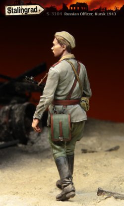 画像2: スターリングラード[ST3104]1/35ロシア兵クルスク1943(4)兵を統率する士官