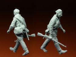 画像4: スターリングラード[ST3106]1/35ロシア兵クルスク1943(6)足取り確かな兵士
