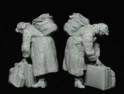 画像3: スターリングラード[ST3147]1/35欧州の市民1939〜45(7)くたびれた難民女性
